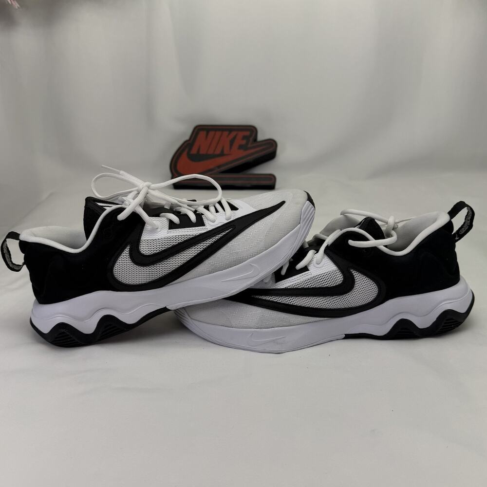 Nike Giannis Immortality‎ 3 Oreo Black White Basketball SZ 11.5 DZ7533-100 - Picture 1 of 7